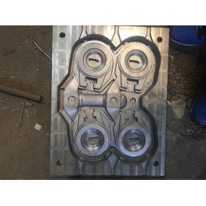 华铸模具